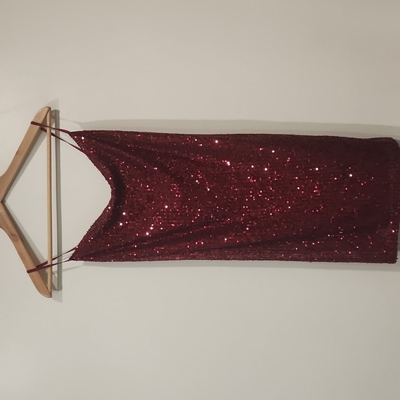 NWT! Bepop Women's Elegant Burgundy Sequin Dress - Picture 2 of 5